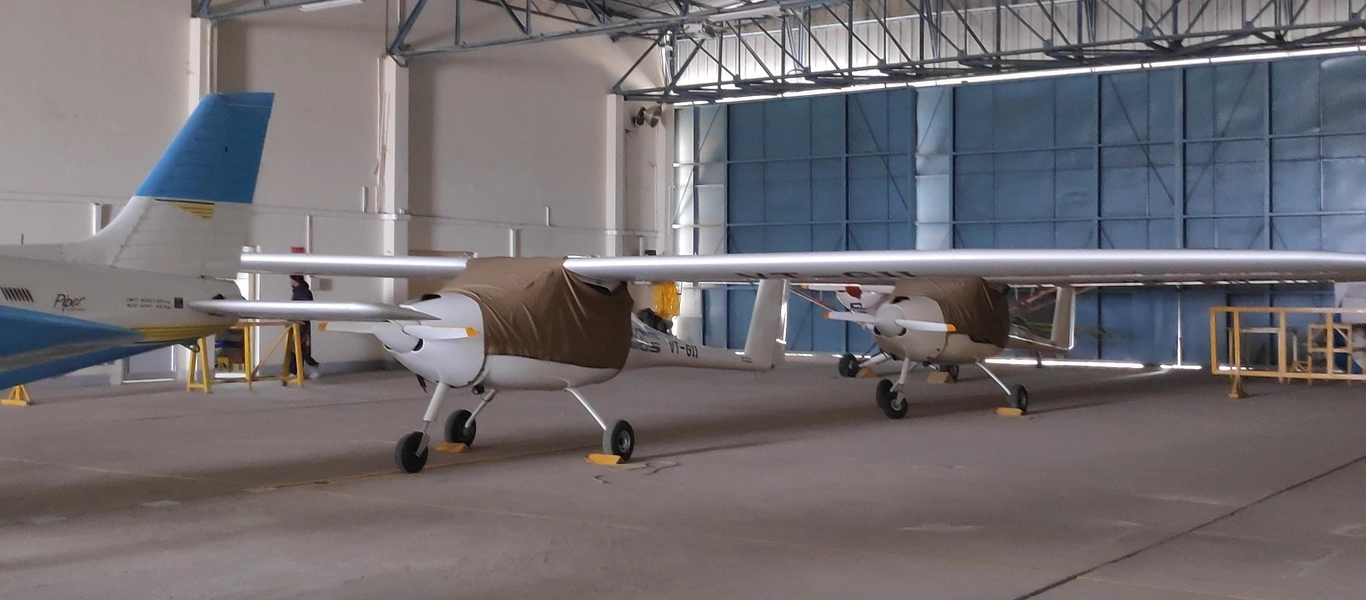 <b style="color:#fff">WELCOME</b>